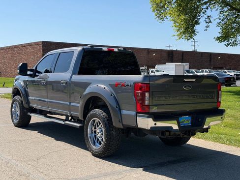 Used 2021 Ford F250 Lariat w/ Lariat Value Package AWD/4WD image 6