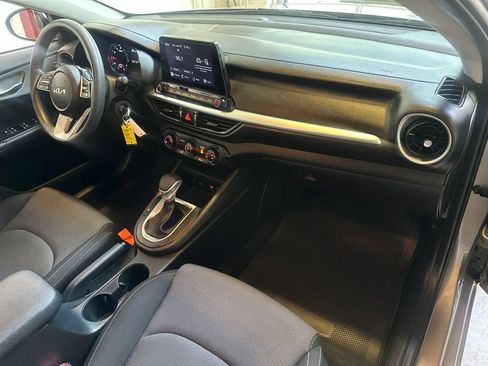 Used 2023 Kia Forte LXS FWD image 29