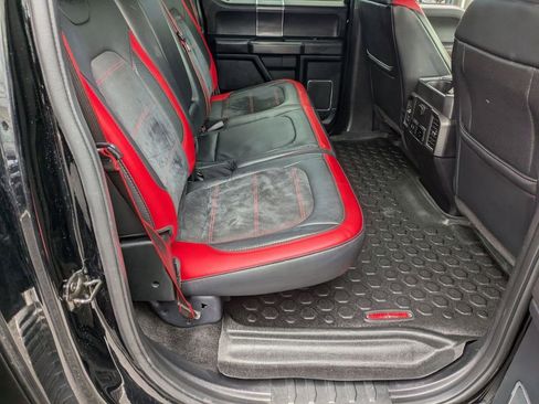 Used 2017 Ford F150 Lariat image 26