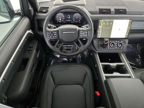 New 2026 Land Rover Defender 130 V8 AWD/4WD image 12