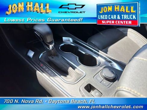 Certified 2023 Chevrolet Traverse Premier w/ Redline Edition image 32