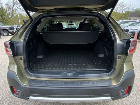 Used 2022 Subaru Outback Limited AWD/4WD image 33
