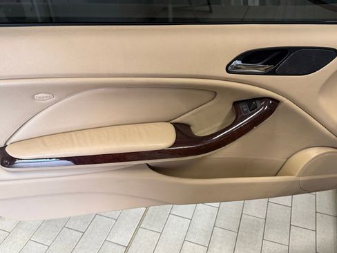 Used 2004 BMW 325Ci Coupe image 14