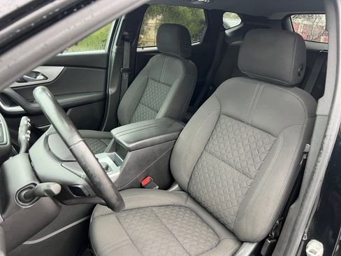 Used 2020 Chevrolet Blazer LT image 30