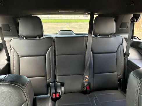 Used 2023 GMC Yukon Denali AWD/4WD image 27