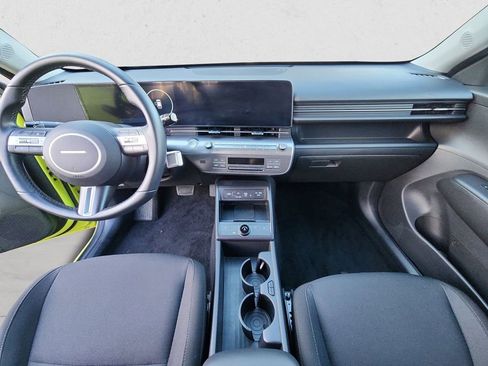 Certified 2025 Hyundai Kona SEL AWD/4WD image 10