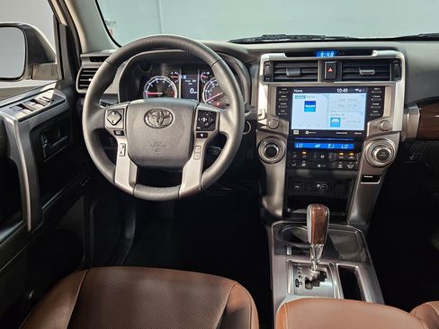 Used 2022 Toyota 4Runner Limited image 9