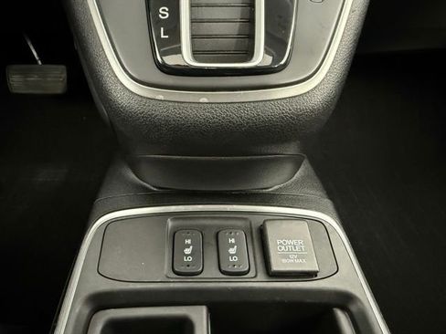 Used 2016 Honda CR-V Touring image 25
