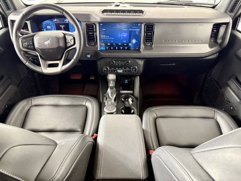 Used 2025 Ford Bronco Badlands AWD/4WD image 20