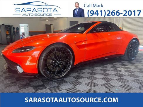 Used 2023 Aston Martin V8 Vantage Roadster RWD image 19