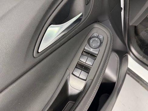 Used 2024 Buick Encore GX Preferred FWD image 22