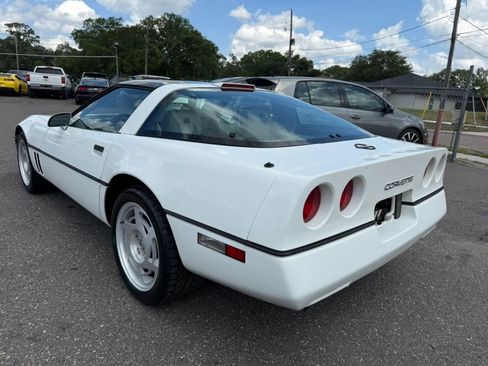 Used 1990 Chevrolet Corvette Coupe RWD image 7