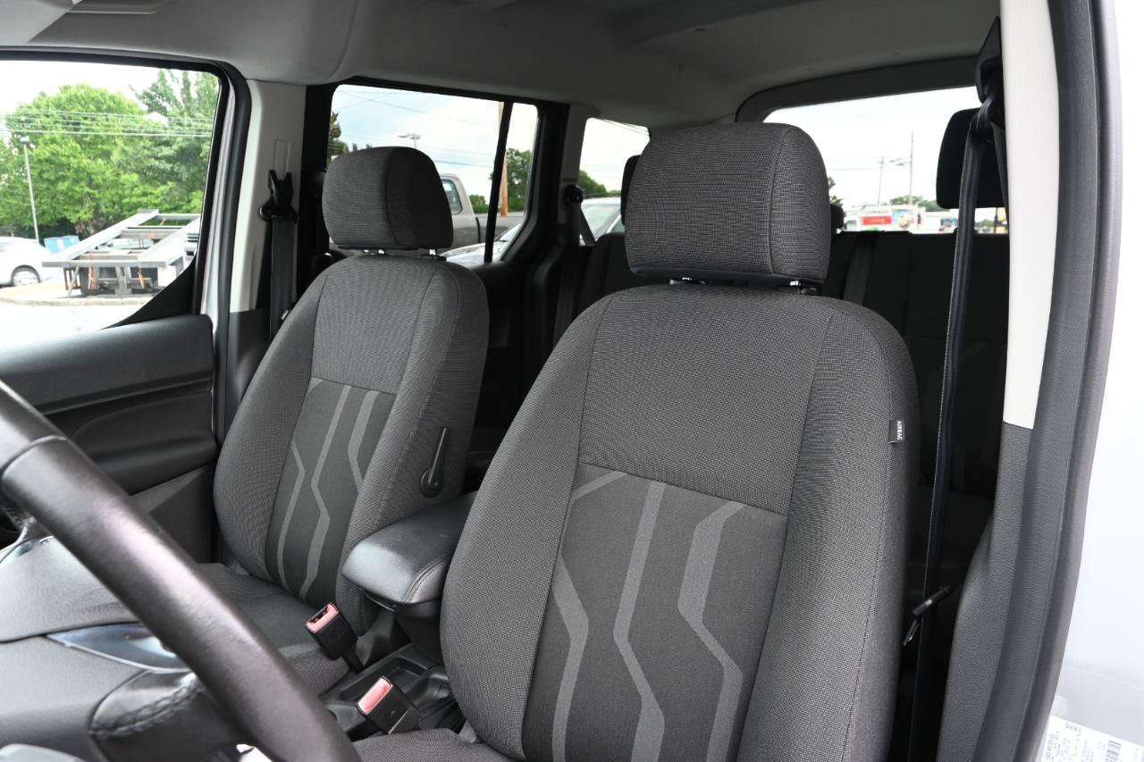 Used 2017 Ford Transit Connect XLT FWD image 16