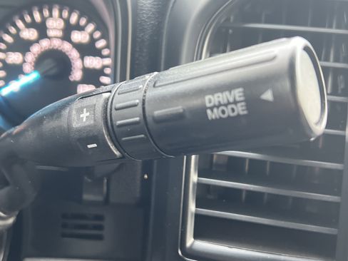 Used 2020 Ford F150 XL w/ Equipment Group 101A Mid image 25