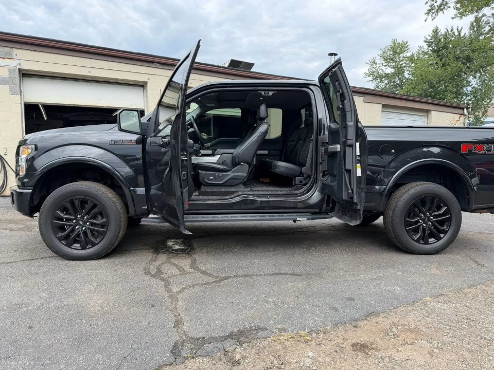Used 2015 Ford F150 Lariat AWD/4WD image 15