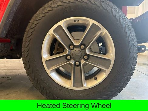 Used 2020 Jeep Wrangler Unlimited Sahara w/ Cold Weather Group AWD/4WD image 10