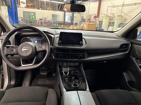 Certified 2024 Nissan Rogue S image 10