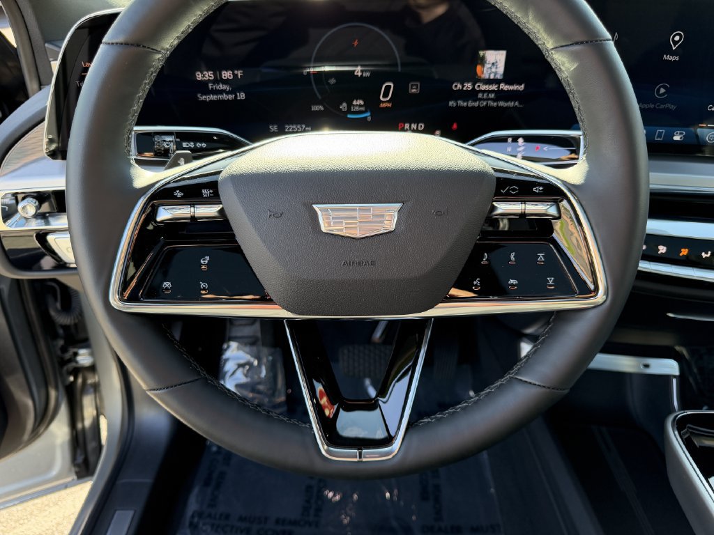 Used 2024 Cadillac Lyriq Sport AWD/4WD image 24