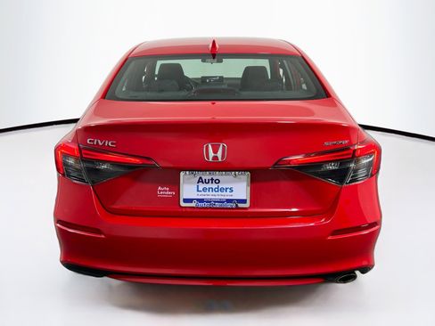 Used 2023 Honda Civic Sport image 6