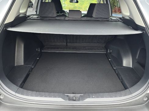 Used 2020 Toyota RAV4 LE image 14