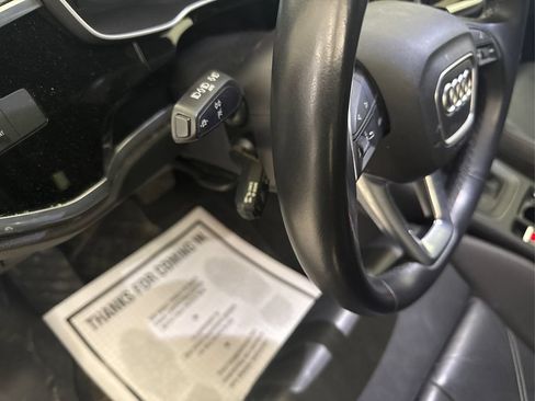 Used 2023 Audi Q3 2.0T Premium Plus w/ Premium Plus Package AWD/4WD image 40