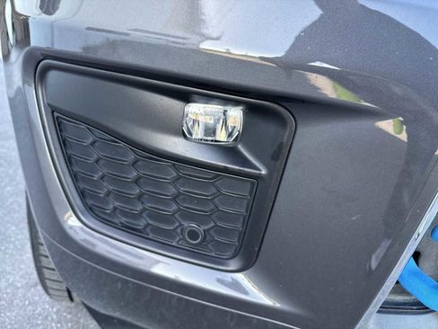 Used 2022 Jeep Grand Cherokee Overland AWD/4WD image 10