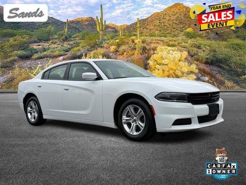 Used 2022 Dodge Charger SXT image 1