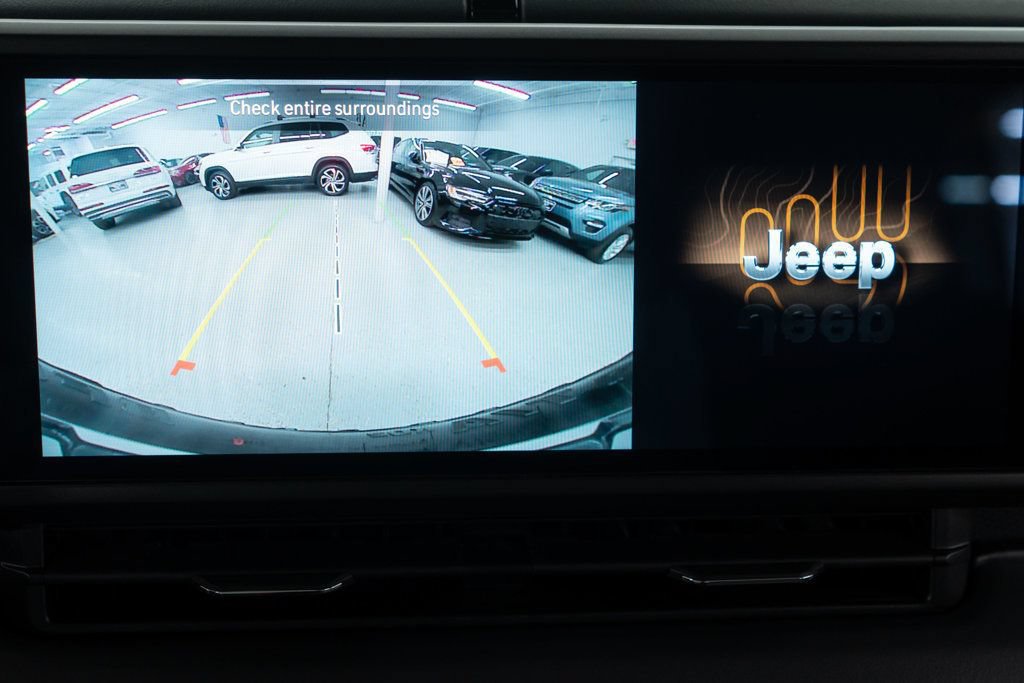 Used 2026 Jeep Wrangler Unlimited Rubicon AWD/4WD image 20