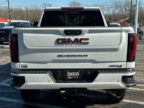New 2026 GMC Sierra 2500 AT4 w/ AT4 Premium Plus Package image 5