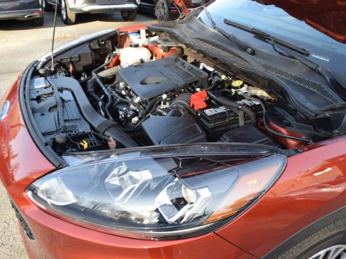 Used 2020 Ford Escape SEL image 31