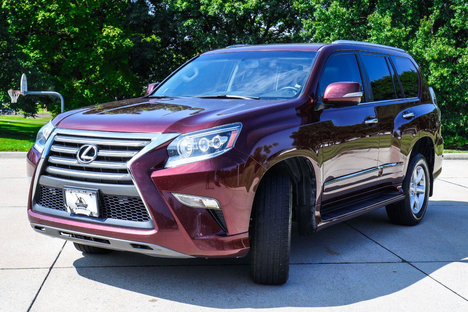 Used 2018 Lexus GX 460 w/ Navigation Package AWD/4WD image 3