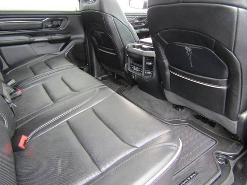 Used 2022 RAM 1500 Limited AWD/4WD image 18