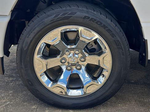 Used 2020 RAM 1500 Lone Star AWD/4WD image 11