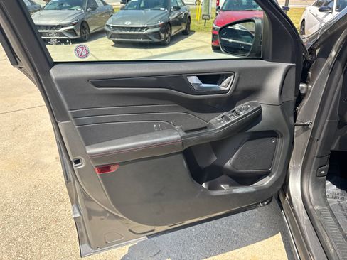 Used 2026 Ford Escape ST-Line FWD image 10