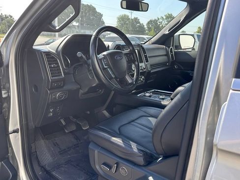 Used 2021 Ford Expedition Limited AWD/4WD image 13