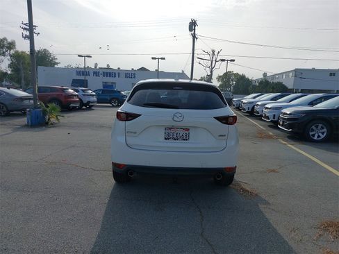 Used 2018 MAZDA CX-5 Touring w/ Preferred Equipment Package image 6