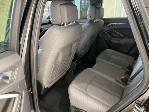 Used 2022 Audi Q3 2.0T Premium Plus image 18