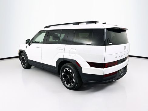 Used 2025 Hyundai Santa Fe SEL image 5