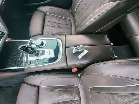 Used 2020 BMW 750i xDrive w/ Executive Package AWD/4WD image 22