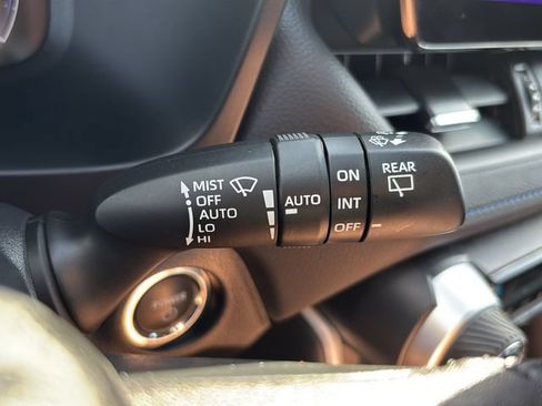 Used 2025 Toyota RAV4 XSE w/ Advanced Technology Package AWD/4WD image 22