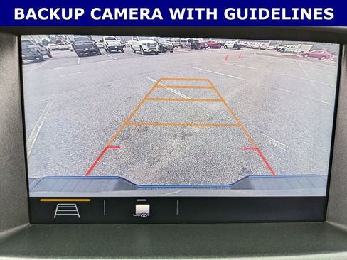 Used 2019 Chevrolet Colorado Z71 image 3