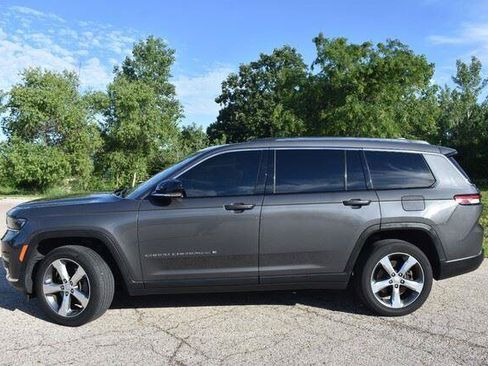 Used 2021 Jeep Grand Cherokee L Limited w/ Trailer Tow Group (B) AWD/4WD image 3
