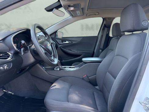 Used 2020 Chevrolet Malibu LT FWD image 9