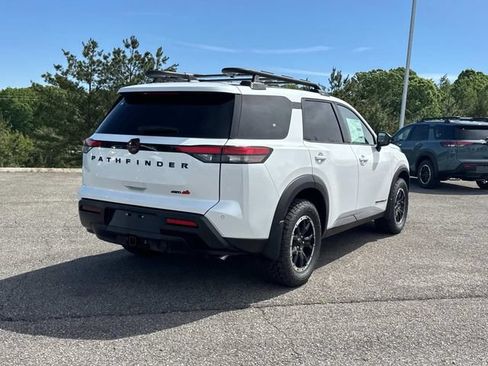 New 2026 Nissan Pathfinder Rock Creek AWD/4WD image 4