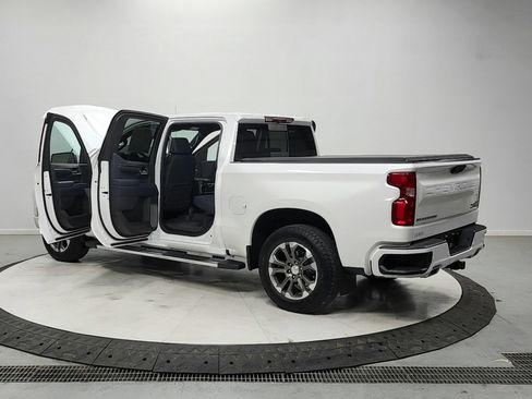 Used 2024 Chevrolet Silverado 1500 High Country AWD/4WD image 13