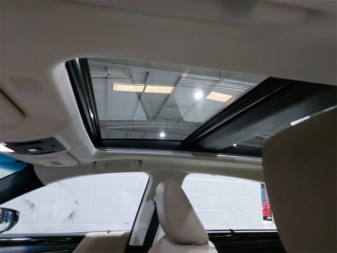 Used 2020 Lexus ES 350 Ultra Luxury image 30