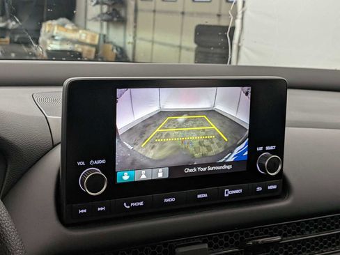 Used 2025 Honda HR-V LX image 28