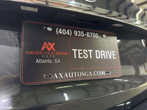 Used 2023 Mercedes-Benz E 350 4MATIC Sedan image 19