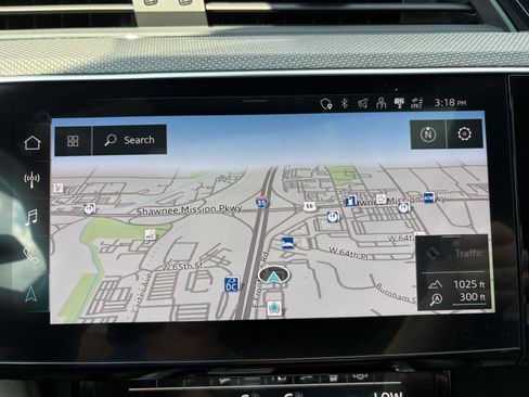 Certified 2023 Audi e-tron S Prestige w/ Prestige Package AWD/4WD image 15