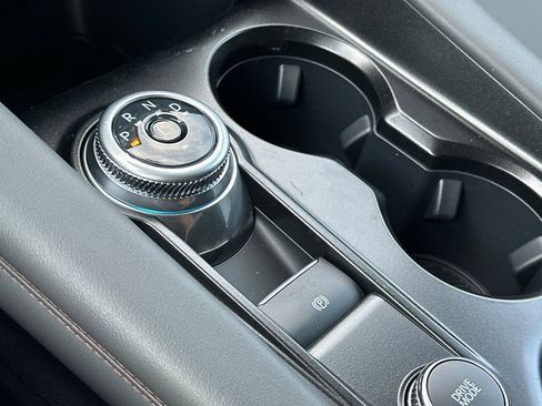 New 2026 Ford Explorer Active w/ Active Comfort Package image 22